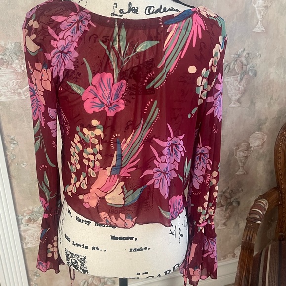 FREE PEOPLE OF PARADISE FLORAL RED PINK CROP TOP SMALL - Picture 10 of 12
